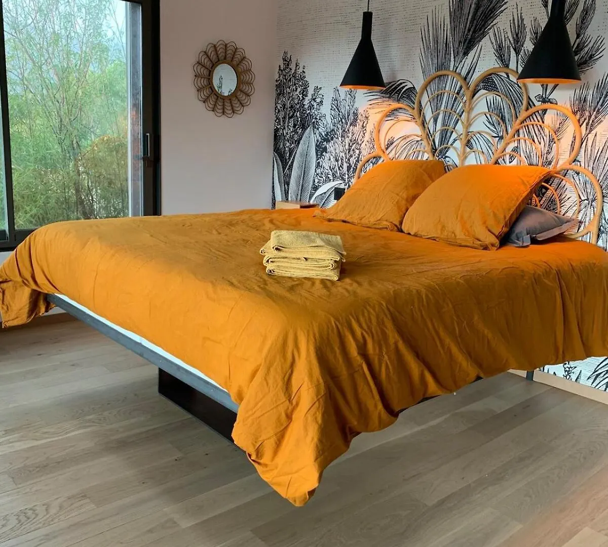 Appartement Loft Sur 2 Etages Dans Maison Individuelle Millau